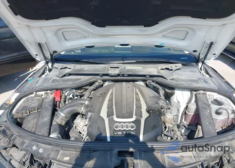 2015 Audi A8 L 4.0T z USA, uszkodzony, nr VIN WAU32AFD1FN030995